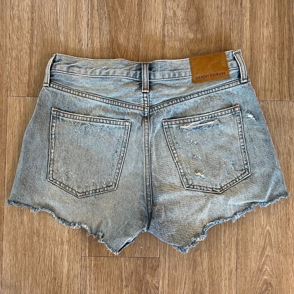 Aritzia‎ Denim Forum Ex-Boyfriend Short (26) - Picture 6 of 6